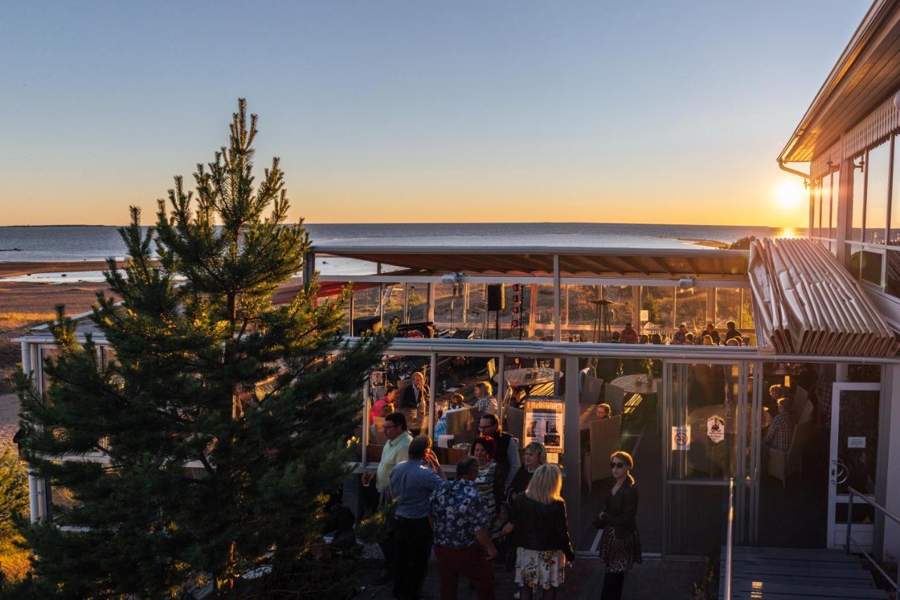 Hotel Lokkilinna Kalajoki Exterior foto